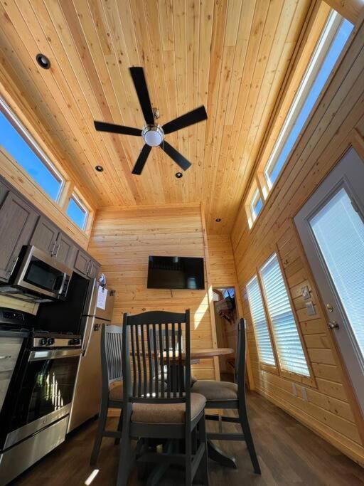 092 Star Gazing Tiny Home Near Grand Canyon South Rim Sleeps 8 Valle Bagian luar foto